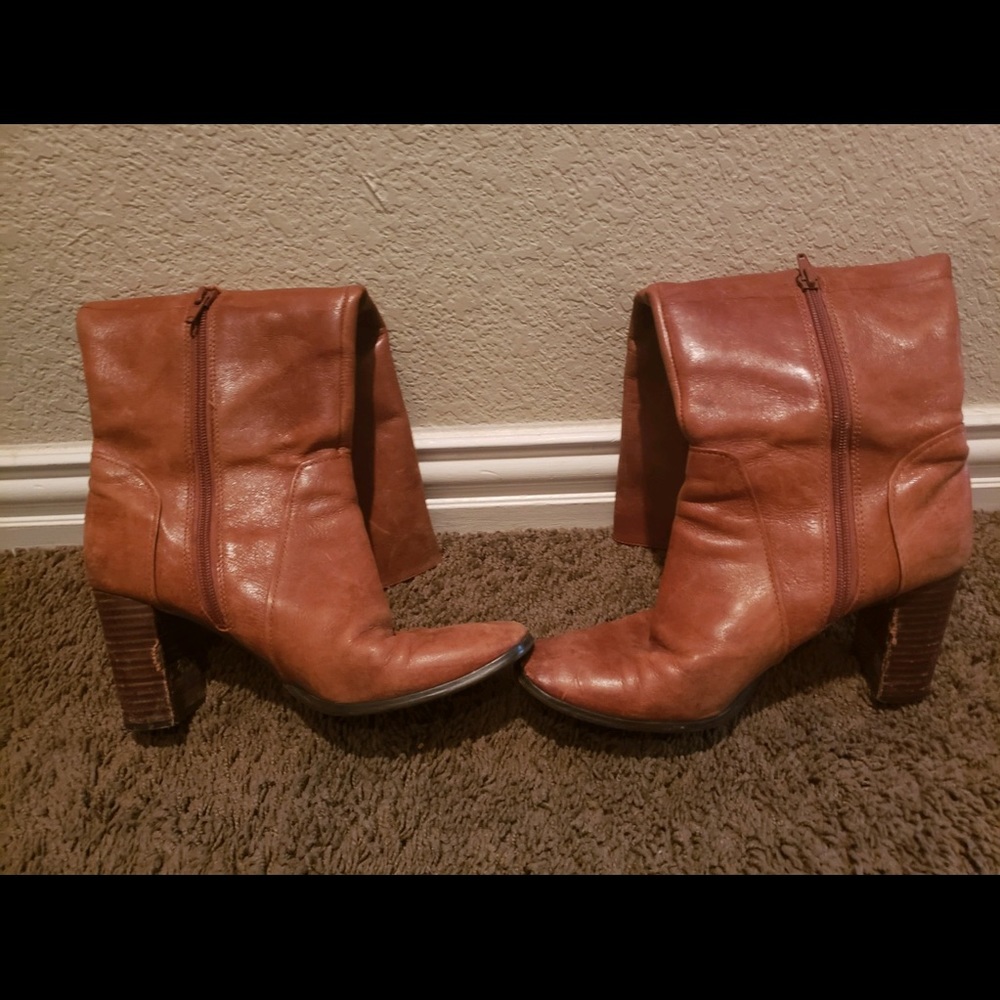 Nine West knee high boots with heel